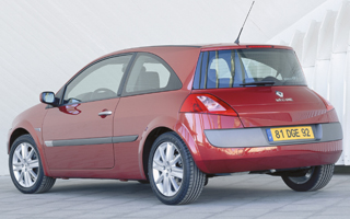 ���K�[�k3�h�A��