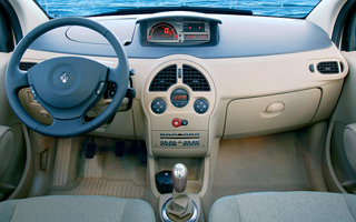 ���f���X����